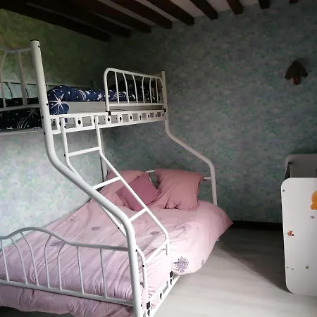 Holiday home Maison Entiere La Longe'yeres